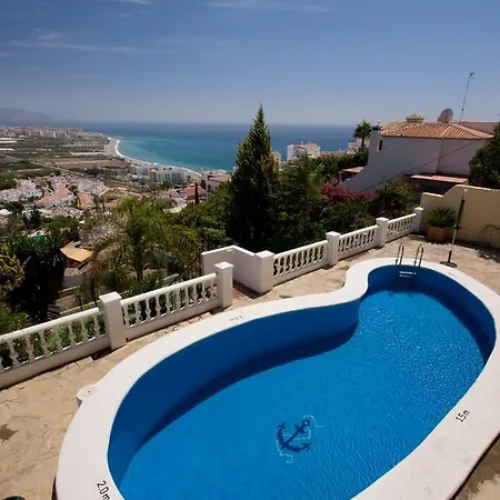 Terrazas Punta Lara Villa Nerja